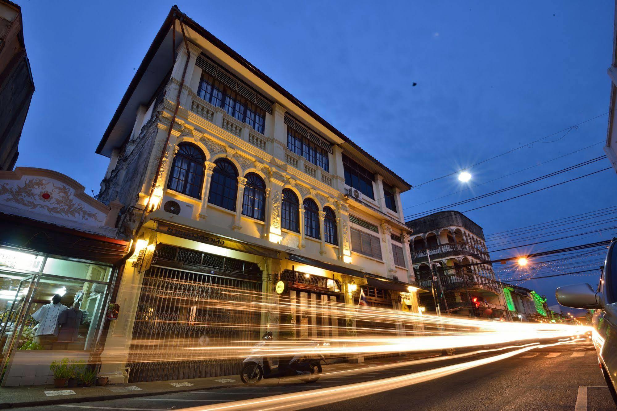 The Rommanee Classic Guesthouse Phuket Exteriör bild