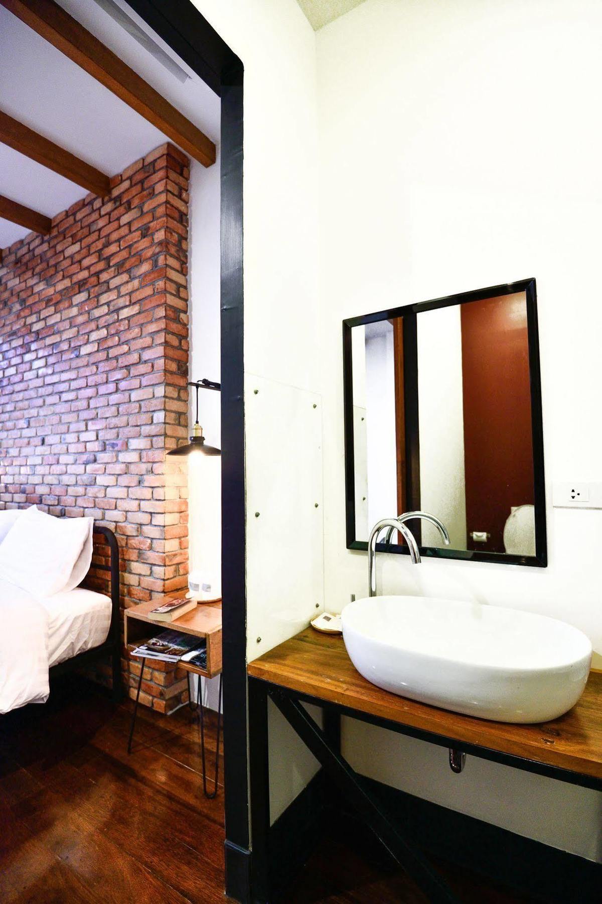 The Rommanee Classic Guesthouse Phuket Exteriör bild