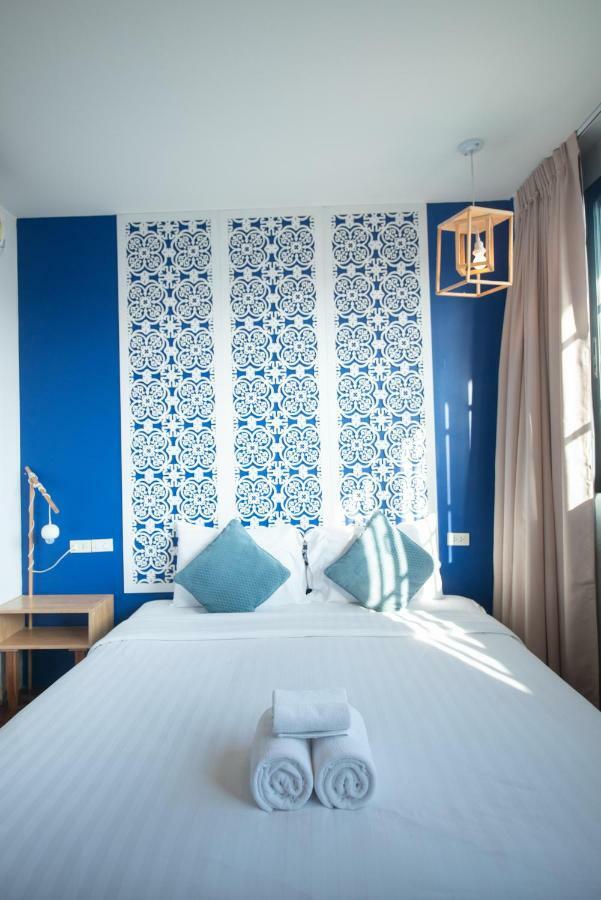 The Rommanee Classic Guesthouse Phuket Exteriör bild